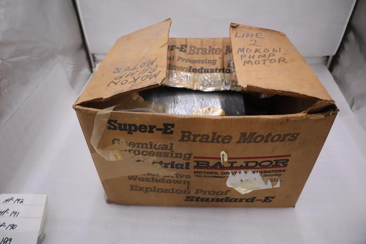 Baldor VM3559 AC Motor 208-230/460v-ac 3450rpm 3hp NEW IN BOX STOCK HP-184
