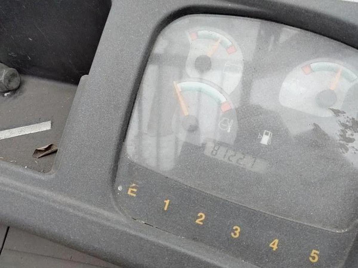 Used 8,000LB YALE GLC080LJNGAE088 FORKLIFT