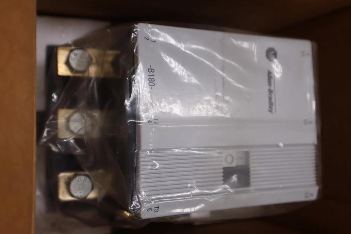 Used ALLEN BRADLEY 100-B180ND3 SER. B 110/120V 180A NEW IN BOX STOCK H100