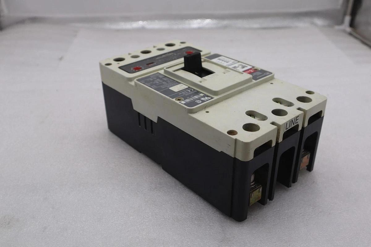 Used CUTLER-HAMMER HM2P400X5WS10 MOTOR CIRCUIT PROTECTOR SERIES C 600VAC STOCK #3224