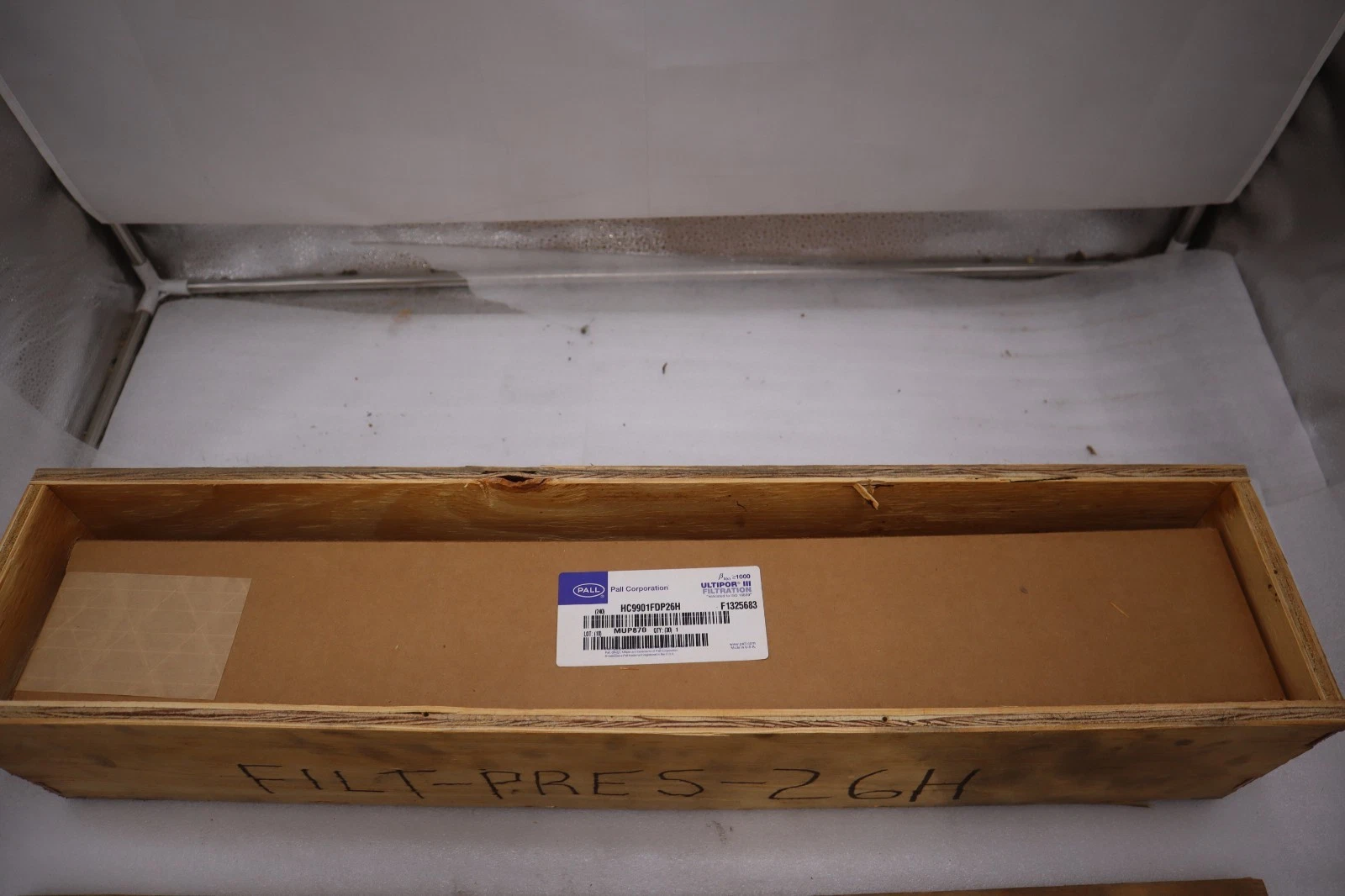 Used Original Pall HC9901FDP26H Filter 2 Microns - NEW IN BOX - STOCK HP194