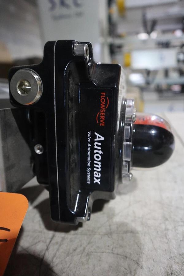 Used Flowserve Automax NXCLU2M1-18-00200, Positioner Actuator Ball Valve STOCK 5323