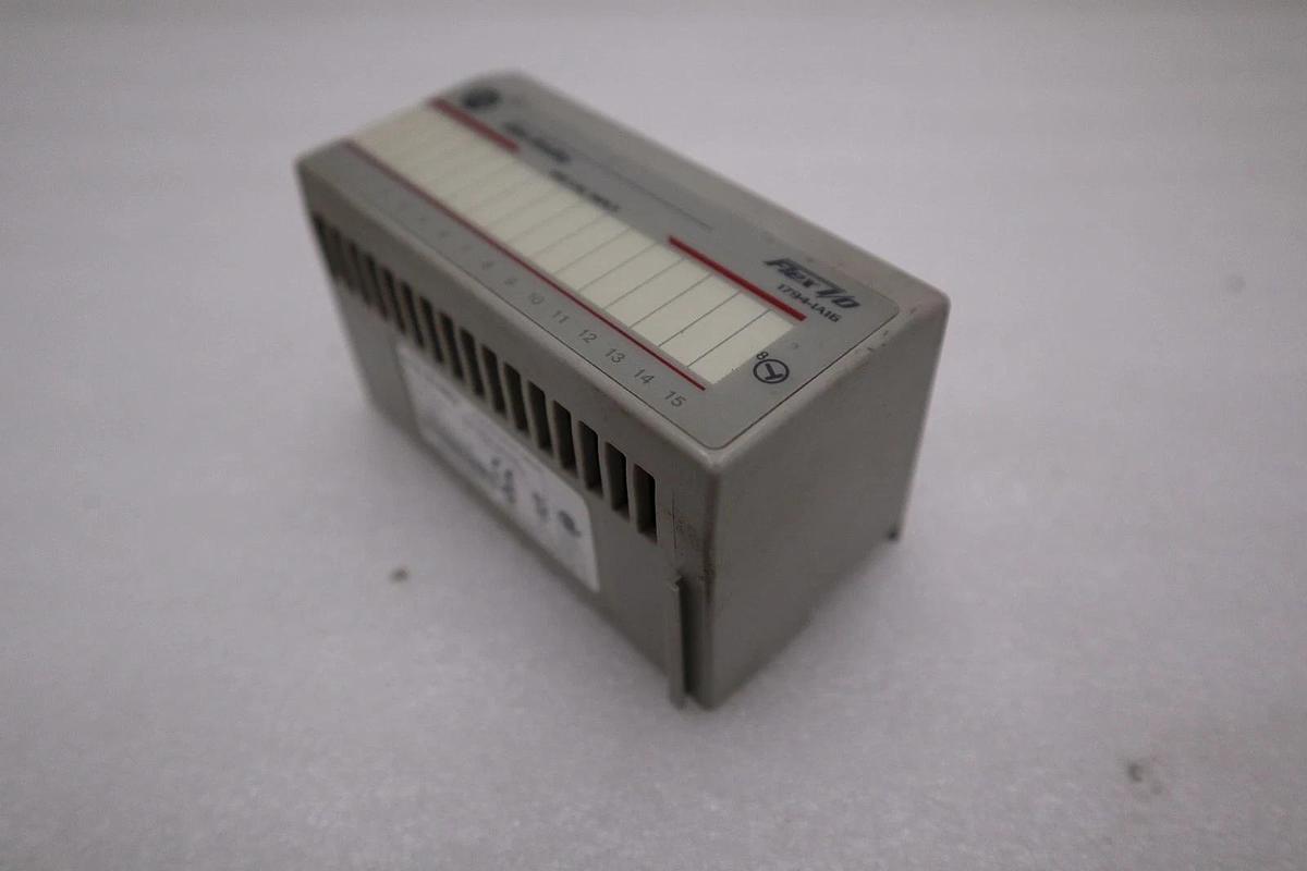 Used AB Allen Bradley 1794-IA16  Input Module  1794IA16 STK H1226A
