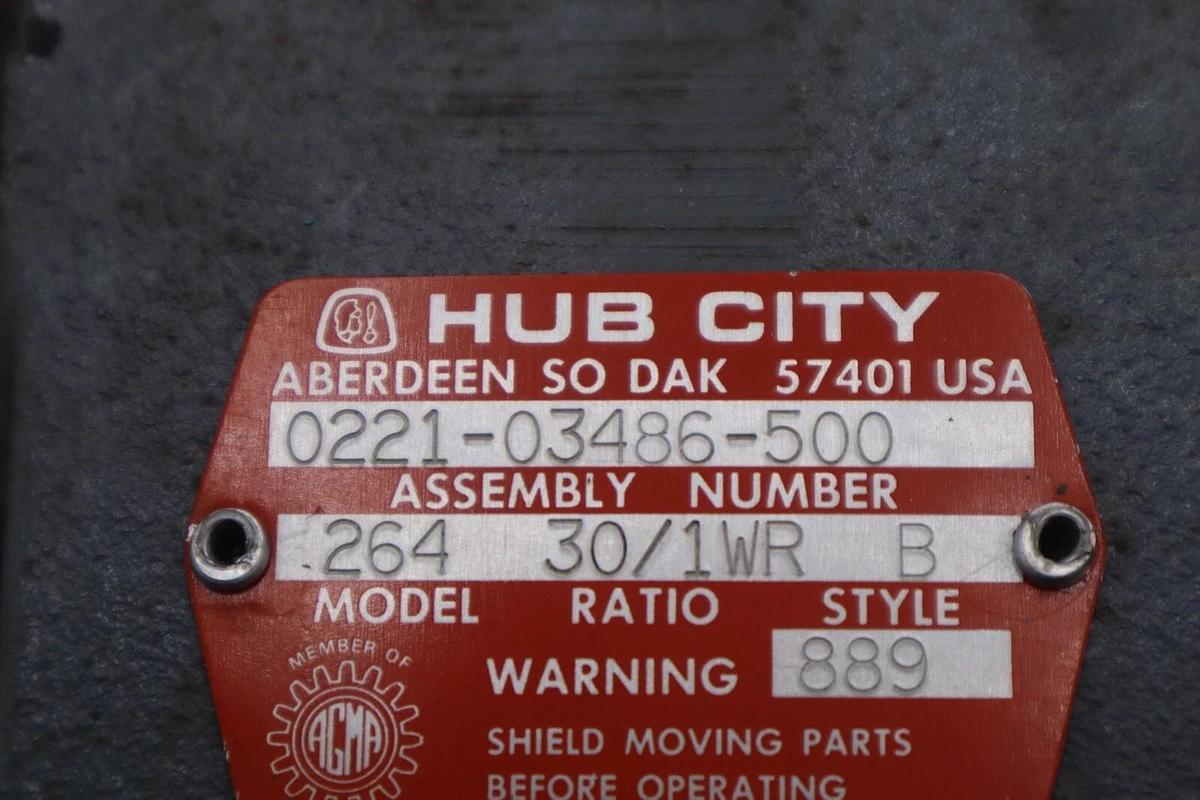 Used HUB CITY 0221-03486-500 MODEL 264 STYLE B GEAR REDUCER STOCK #M-55