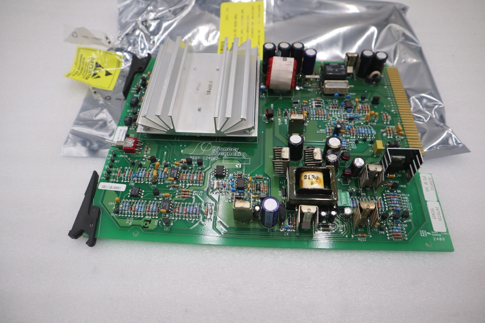 NEW PIONEER MAGNETICS 124662 PC BOARD CONTROLLER SWITCH SINGLE MOUNTING #G678