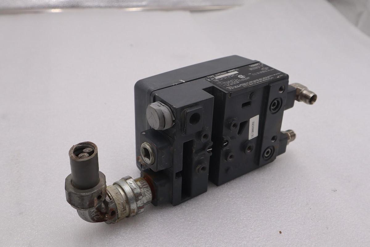 Used FISHER DVC 2000 FIELDVUE INSTRUMENTS STOCK K-213A