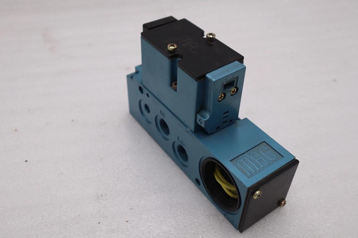 MAC VALVES INC 82A-AA-BKA-TM-DDA1-2DA / 82AAABKATMDDA12DA (NEW) STOCK H1761