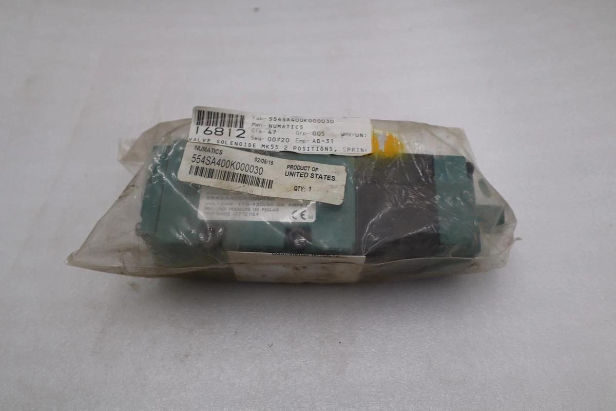 Used NEW NUMATICS 554SA400K000030 SOLENOID VALVE 110/120, 50/60 - STOCK GF461A