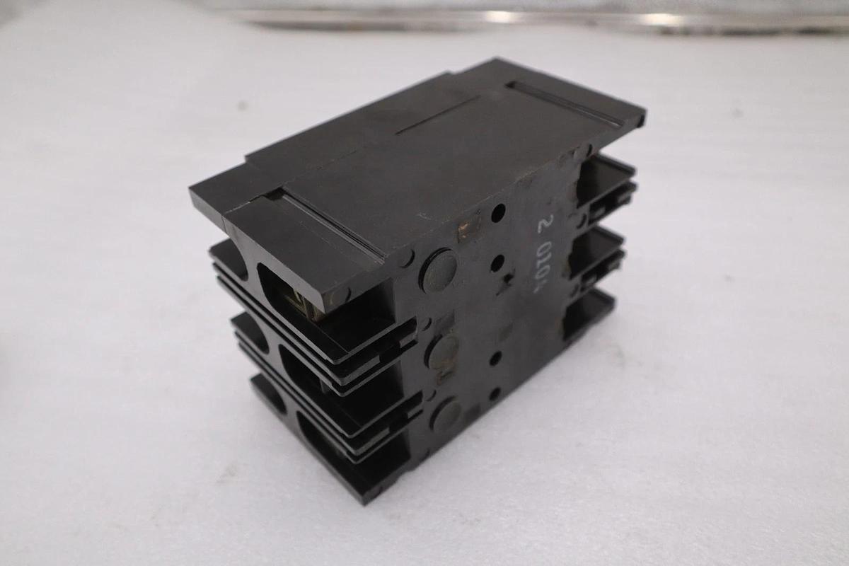 Used Westinghouse MCP0358CR Circuit Breaker 7A 3P 600VAC STOCK 5743CC