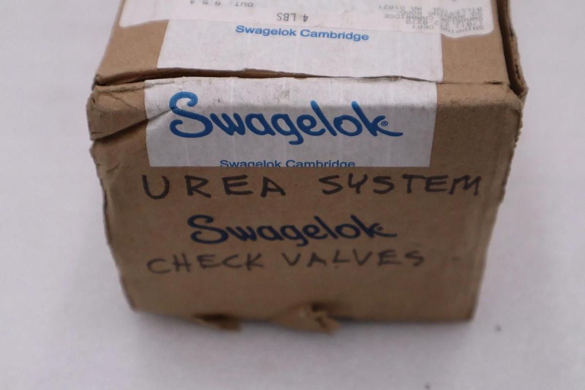 Used BOX OF 5 - Swagelok SS-8CP5-1 Stainless Steel 1-Piece Poppet Check Valve #GF169