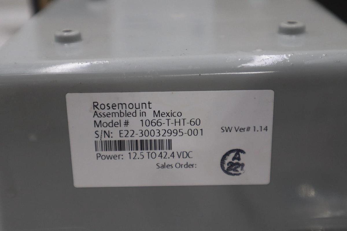 Rosemount 1066-T-HT-60 Liquid Analytical Transmitter, New WITH BOX STOCK 5587A