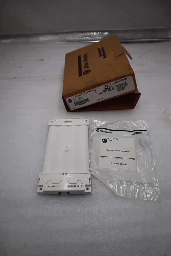 Used Allen-Bradley Accessory Kit Backlight PanelView 600 Series A 2711-NL3 STK GF113