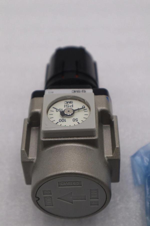 Used NEW SMC AR30-N03BE-Z-X3 Modular Pneumatic Regulator STOCK L-339-C