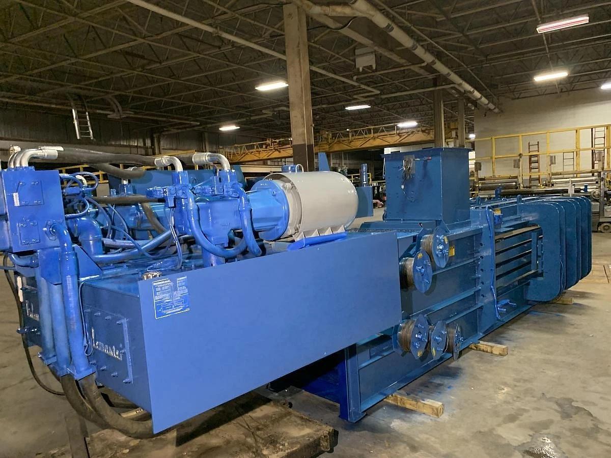 Used BALEMASTER HORITZONTAL AUTO TIE BALER 44100GL-10 TWIN 50 HP MOTORS 10" CYLINDER