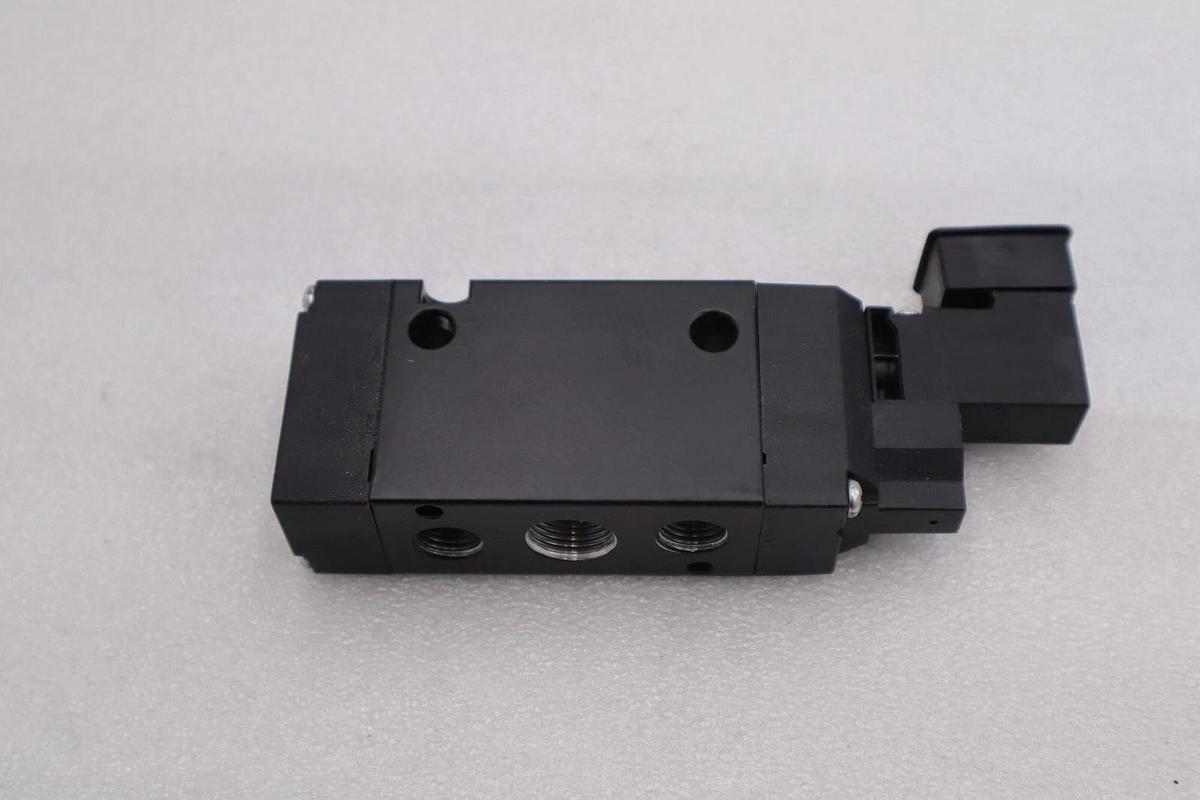 Used NEW PARKER B517BC553C STOCK L-532