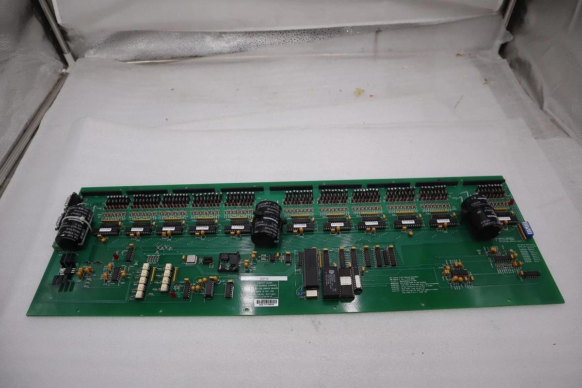 BUCHER EMHART GLASS 9014D / 9014D - NEW NO BOX - STOCK H1172