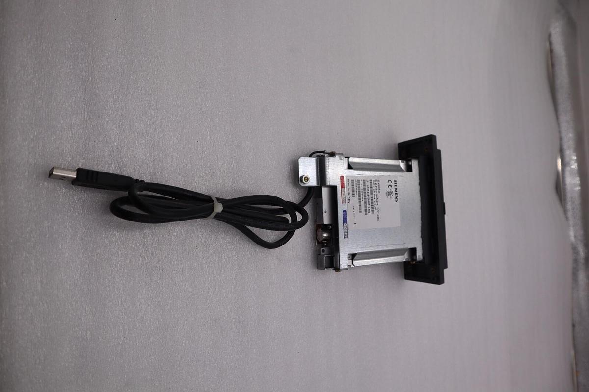 Used Siemens Floppy Disk Drive 6FC5235-0AA05-1AA2 STOCK 5313