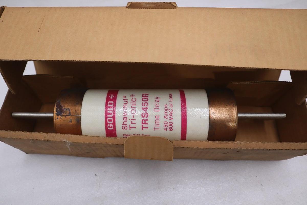 Used Gould Shawmut Tri-onic TRS450R 450 Amp 600 Volt Time Delay Fuse STK GF342A