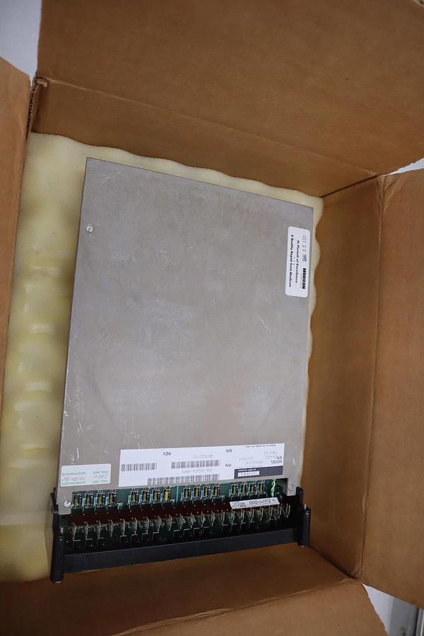 NEW IN BOX MODICON SCHNEIDER ELECTRIC AS-B224-001 TRU-HI OUTPUT STOCK G282