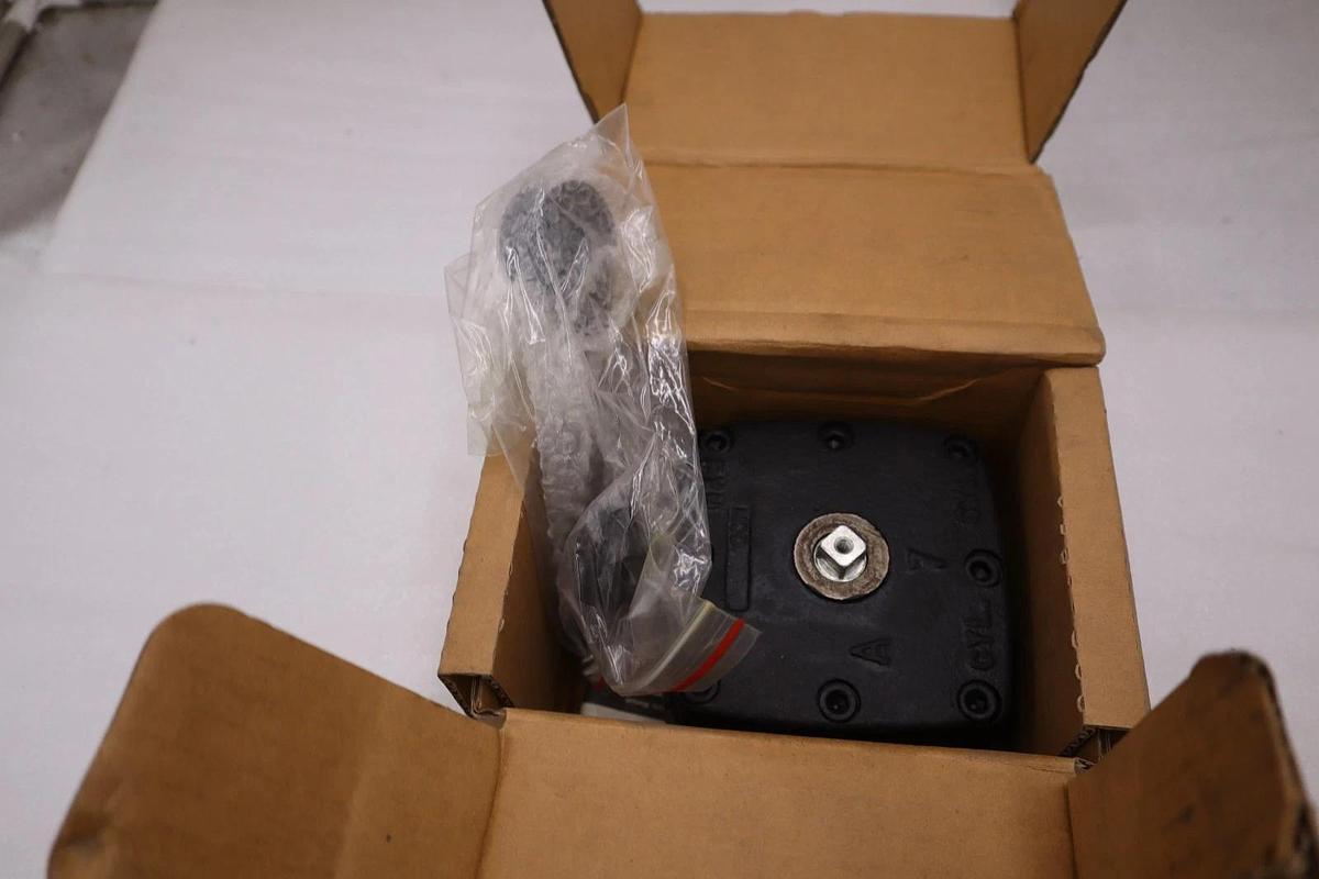 Used SPEEDAIRE 32XC12 Manual Air Control Valve Lever - NEW IN BOX - STOCK 3149CC