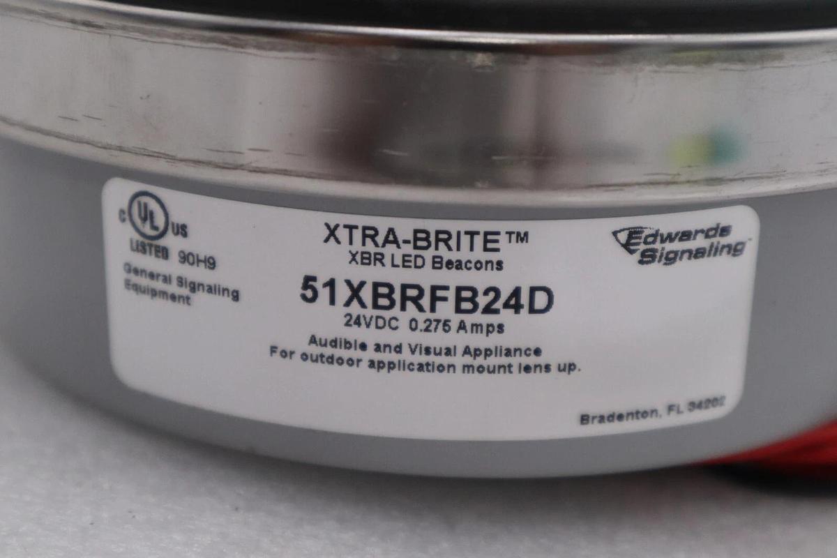 Used EDWARDS 51XBRFB24D 24 VDC LED BLUE FLASHING LIGHT 65 FLASHES PER MIN STK H236