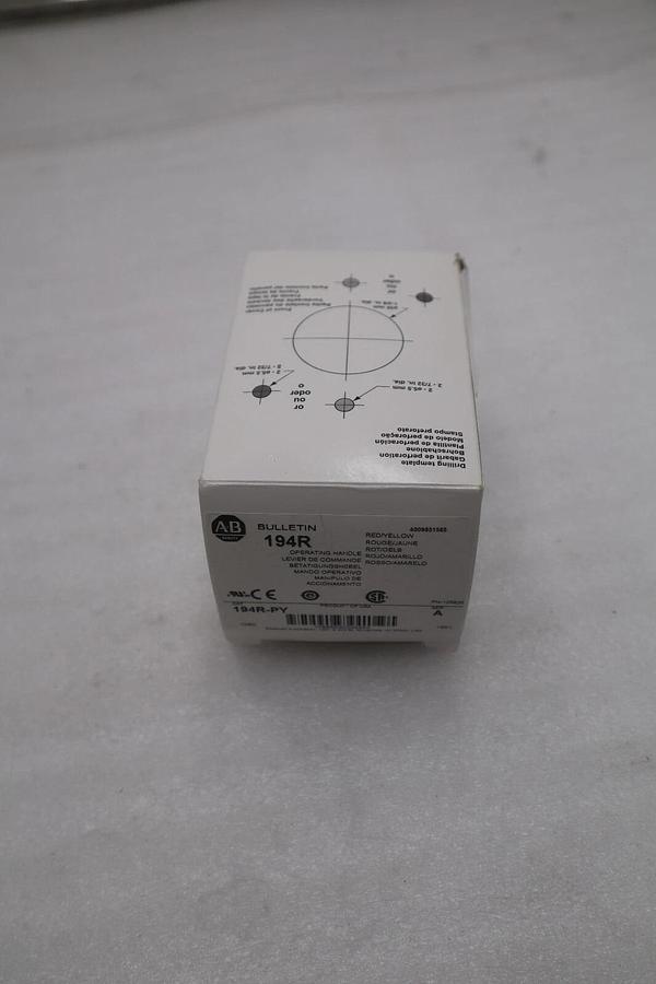 NEW OPEN BOX AB Allen-Bradley 194R-PY Operating Disconnect Handle 194RPY - G233A