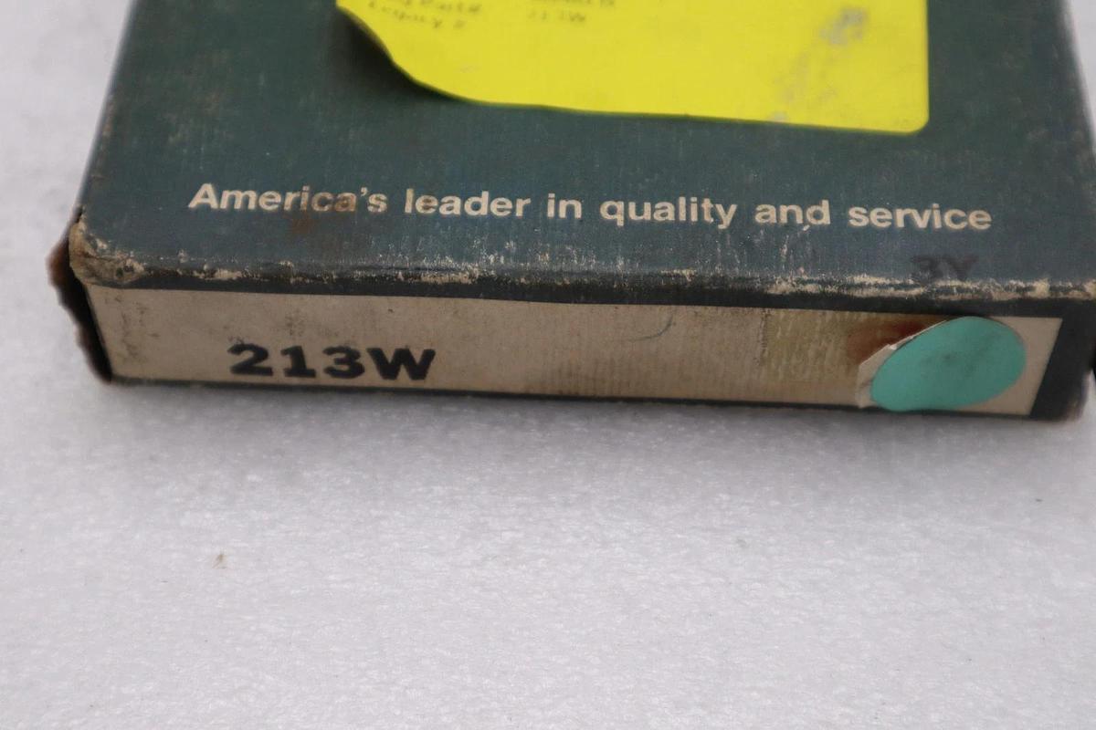 Used 213W Fafnir New Single Row Ball Bearing STOCK L242CC