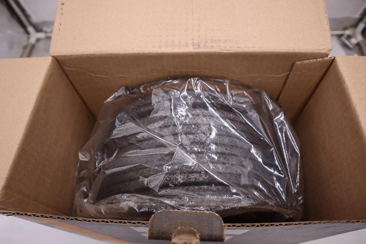 NEW GARLOCK 8913 3/8" - 0.375" 10 LBS COMPRESSION PACKING - STOCK 3137CC
