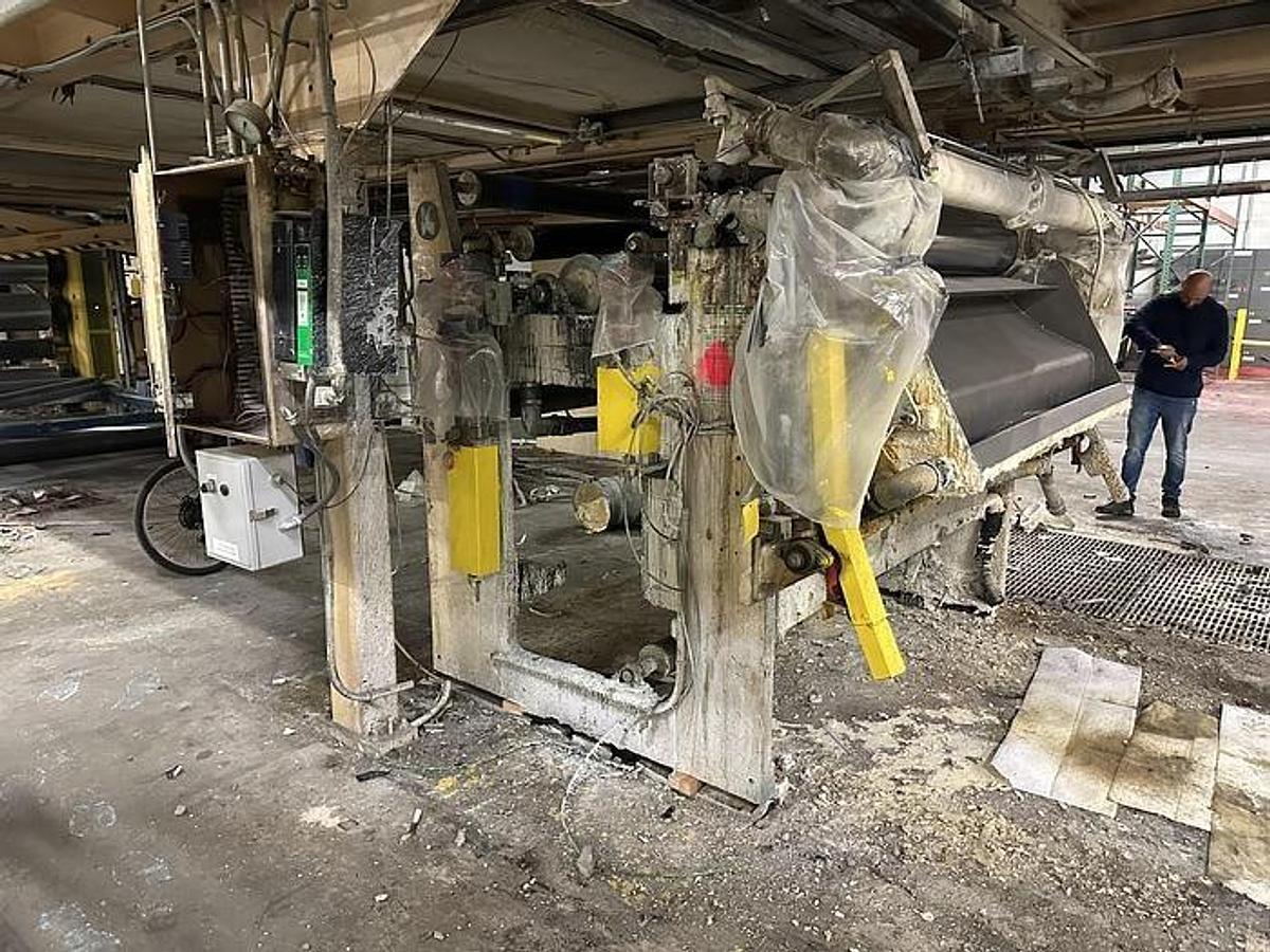 Used 62" BLACK CLAWSON AIR KNIFE COATER WITH MAYER ROD ASSEMBLY