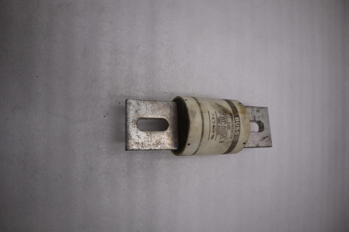 Bussmann FWP-600A 600Amp FWP 700V High-Speed Fuse - STOCK 5843A
