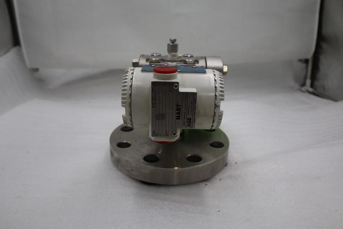 Used HART PRESSURE 264DCHEEFSSSB4A1V2E6 W/ WA07 0858 SBF TRANSMITTER STOCK 5889