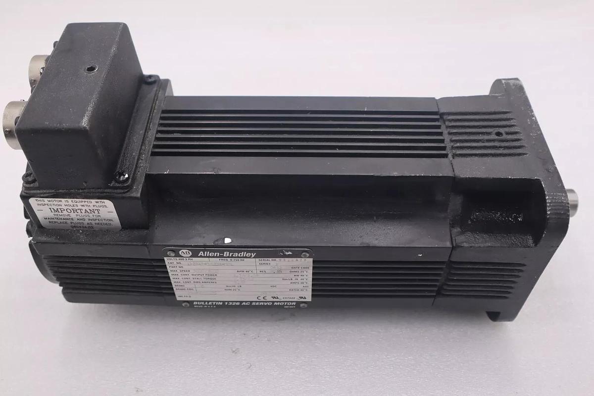 Used ALLEN BRADLEY 1326AB-B420H-M2L SERVO MOTOR AC PERMANENT MAGNET STOCK M-160