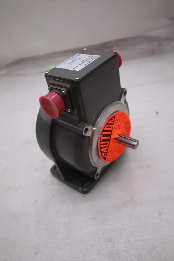 Used Dynapar M060935 Roto Series Incremental Encoder 62-PMMF1024-AC NEW STOCK 1518A