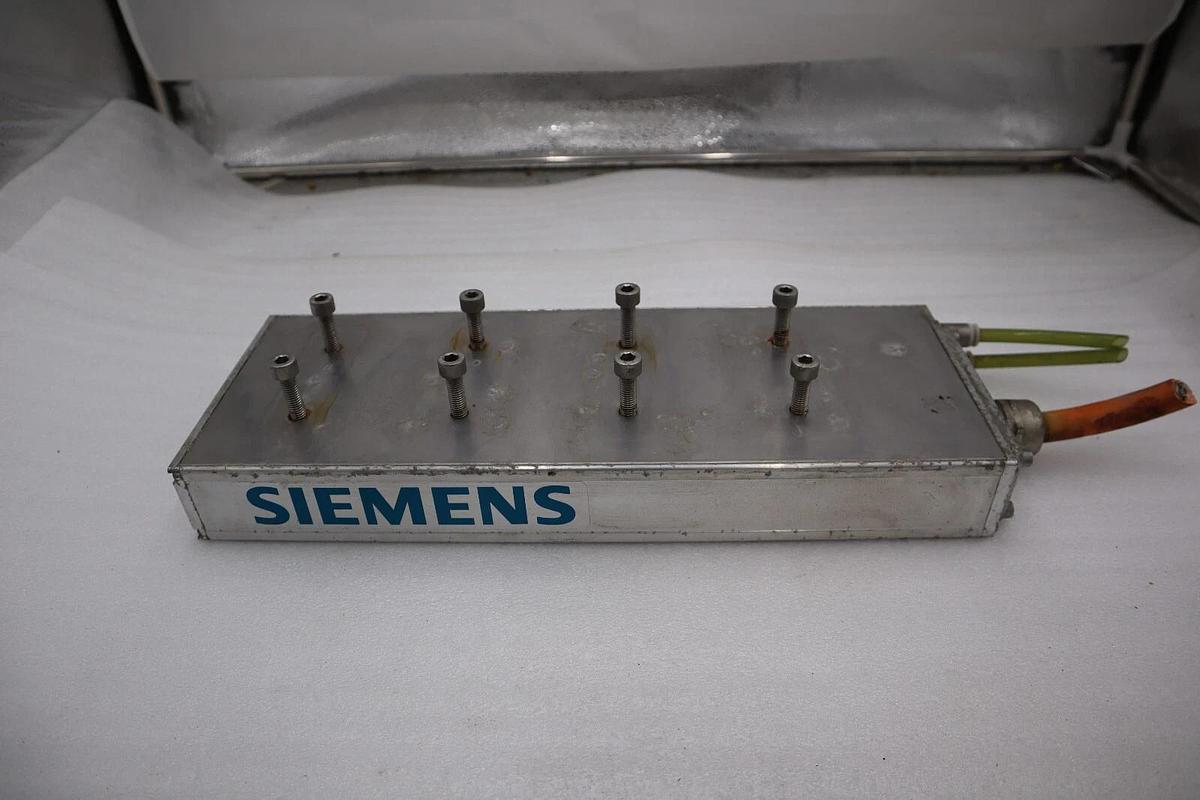 Used SIEMENS 1FN3 300-2WC00-0AA1 PRIMARY SECTION F. LINEAR MOTOR STOCK 3037A