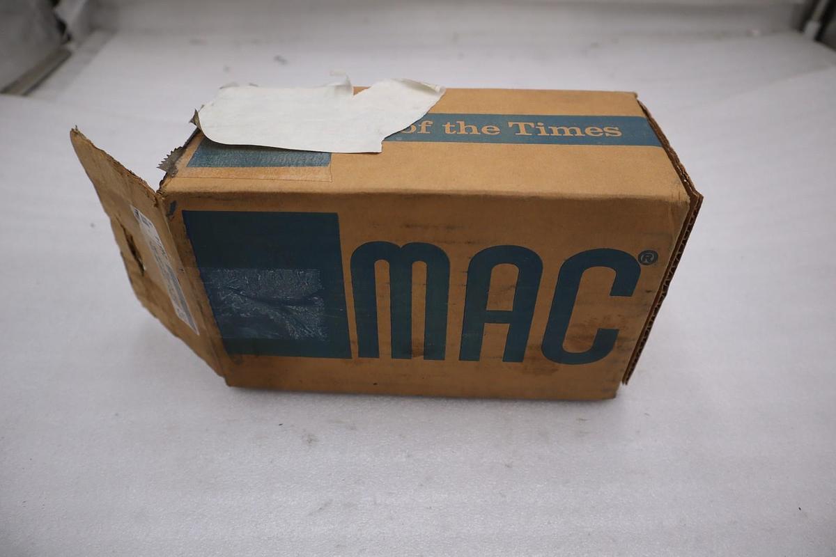 Used NEW OPEN BOX MAC VALVE 82A-AA-BKA-TM-DFFP-3DL STK 5218CC