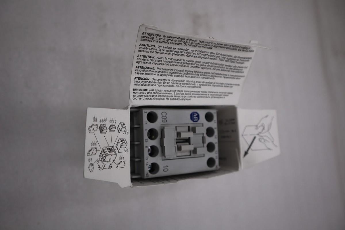 Allen Bradley 100-C09D10 Contactor NEW IN Box 100C09D10 STOCK H233A