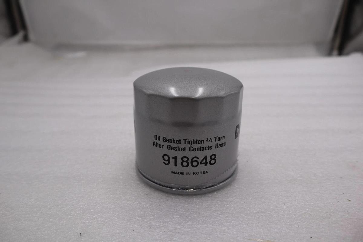 NEW OPEN BOX Clark 918648 Oil Filter STOCK K-2807