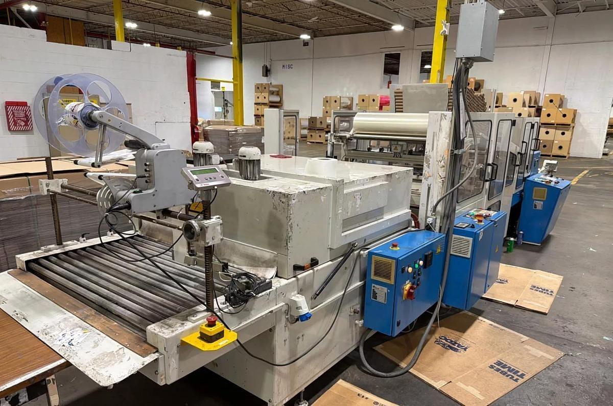 Used 40" (1000MM) MOLLER RW 1000 PLASTIC / GIFT WRAP COUNTER ROLL REWINDER LINE