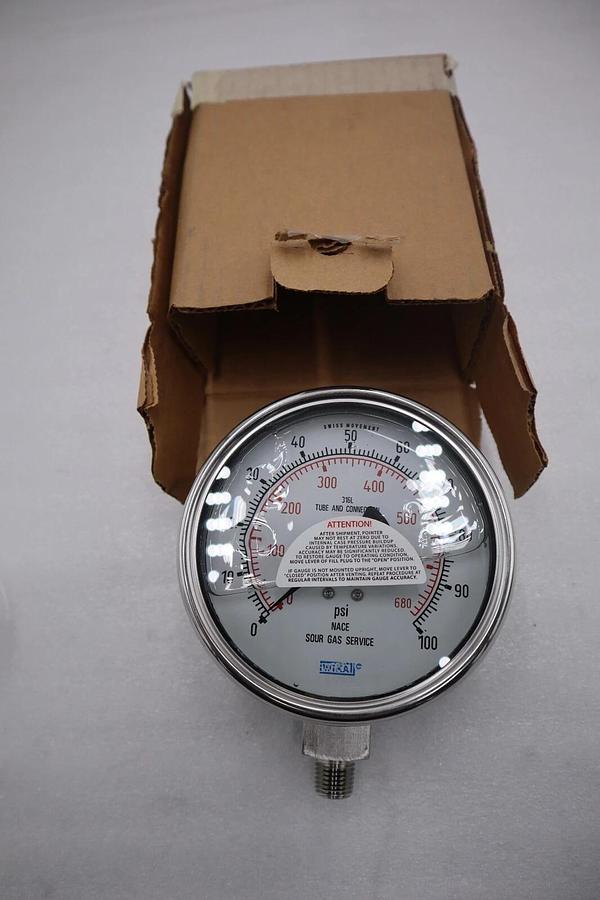 NEW Wika 4" NACE Sour Gas Service Gauge Range 0-100 PSI 0-680 kPa STOCK G642A