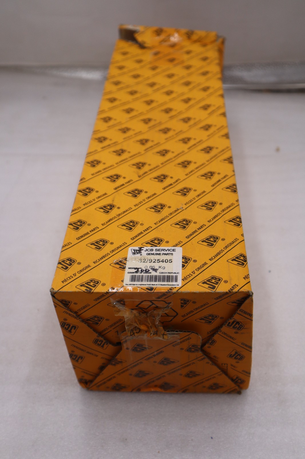 Jcb Replacement 32/925405 Air Filter - STOCK GF685