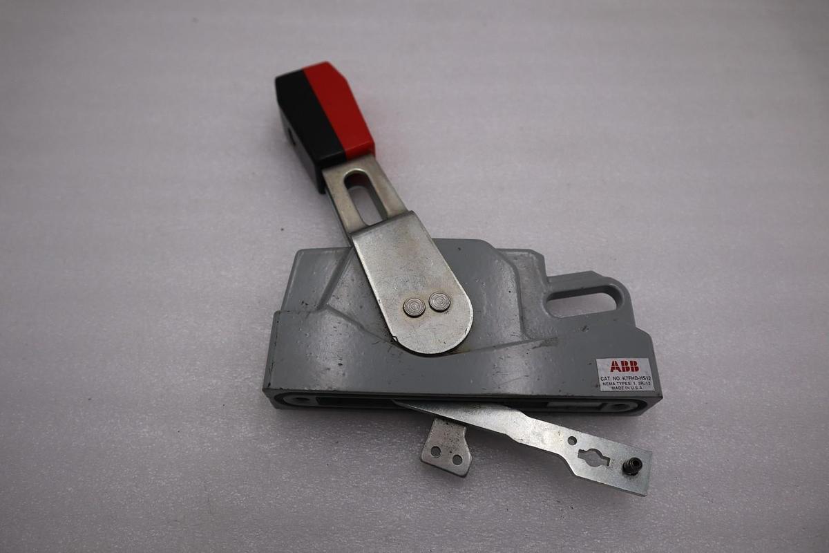 Used *New* ABB K7FHD-HS12 Disconnect Handle Kit, Electrical Enclosure Operator Switch