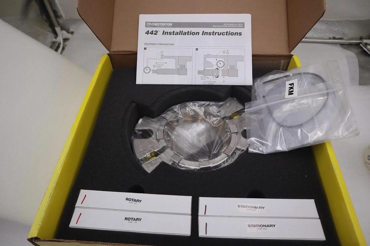 NEW IN BOX Chesterton 442-30 SA RSC/RSC S FKM Split Seal STOCK 1449B