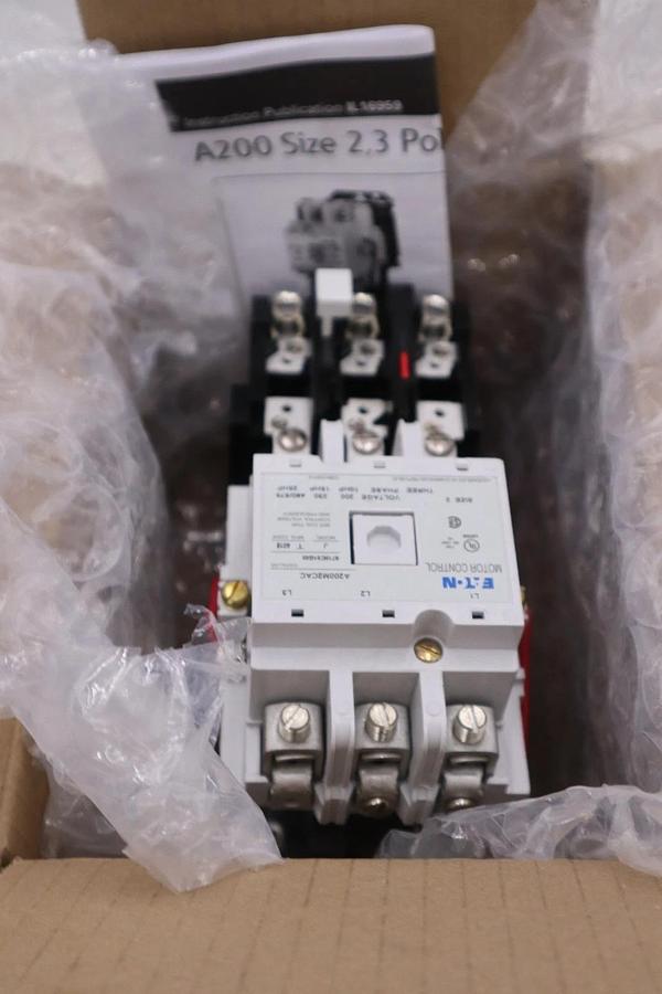 Used Eaton A200M2CAC Non-Rev Starter 110/120V 3P NEMA 2 - NEW IN BOX - STOCK GF1103