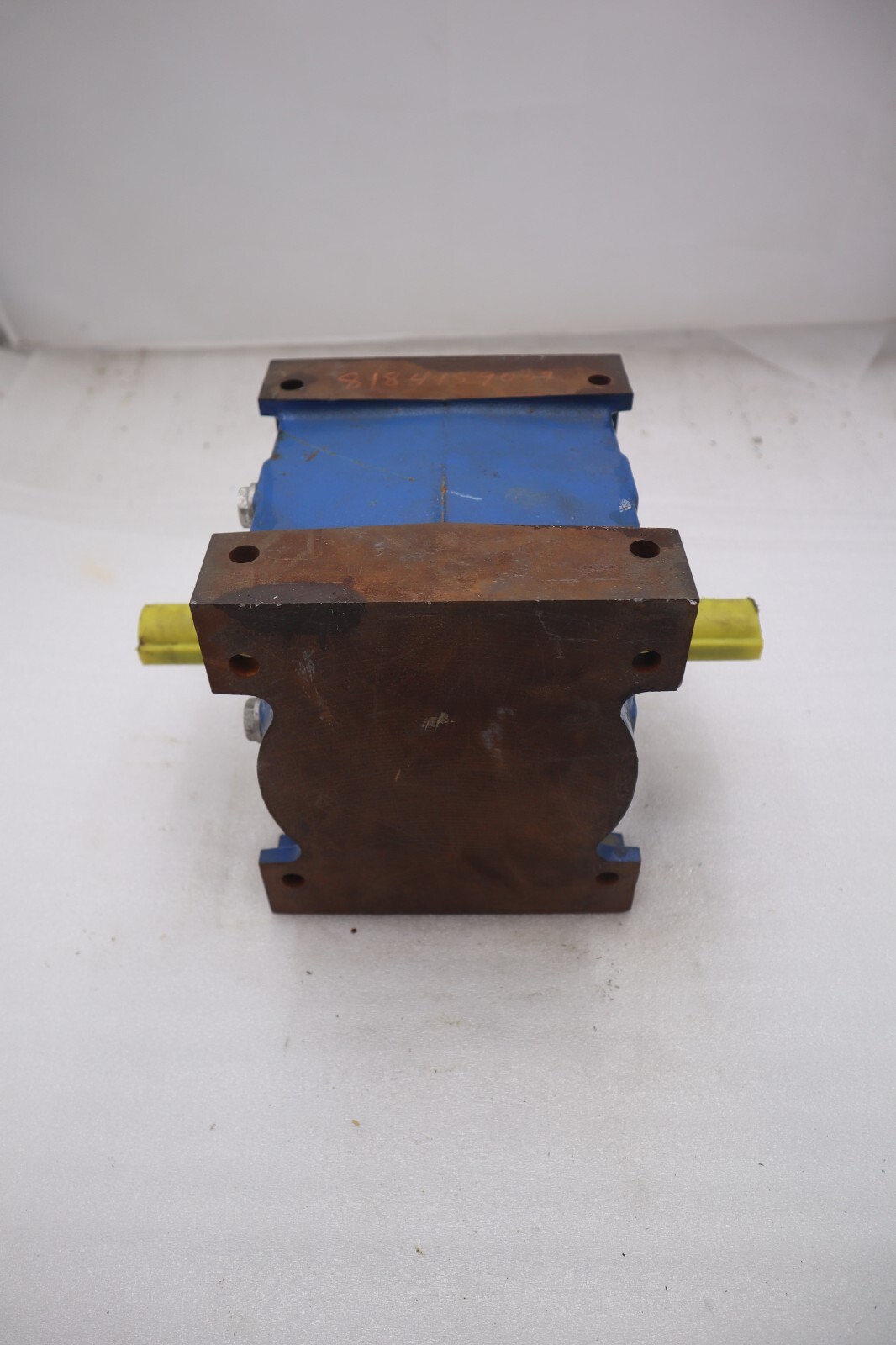 Used BONFIGLIOLI-RIDUTTORI RAN 28 DA RIGHT ANGLE GEAR UNIT STOCK #M-46