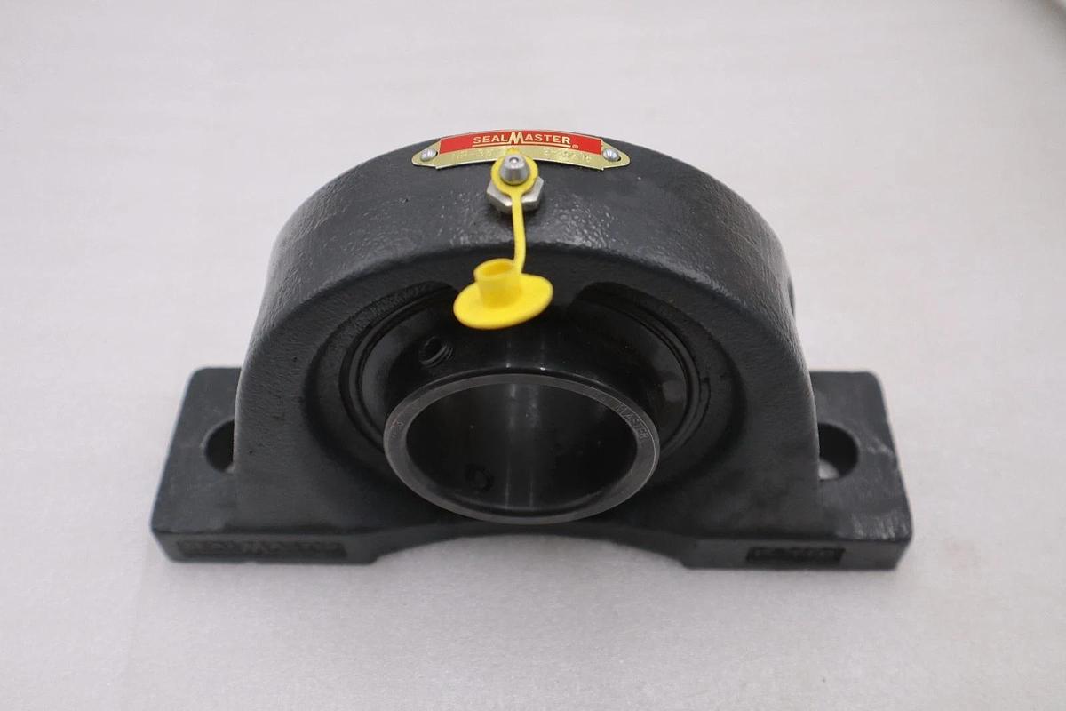SEALMASTER NP-35 PILLOW BLOCK BEARING BORE: 2-3/16" - NEW IN BOX - STOCK GF579A