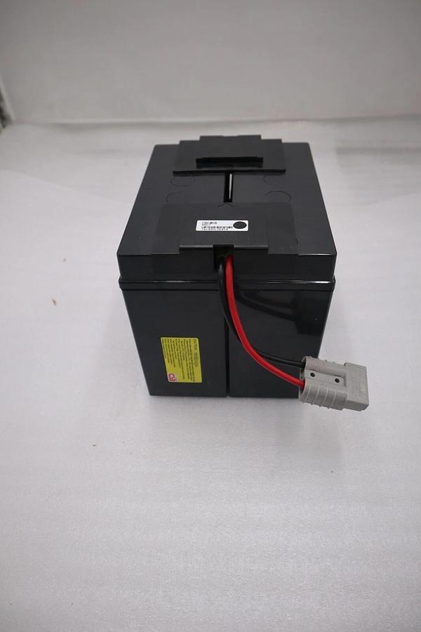 NEW SCHNEIDER ELECTRIC APC RBC7 NON-SPILLABLE BATTERY 17AH 12 VAC STOCK H68