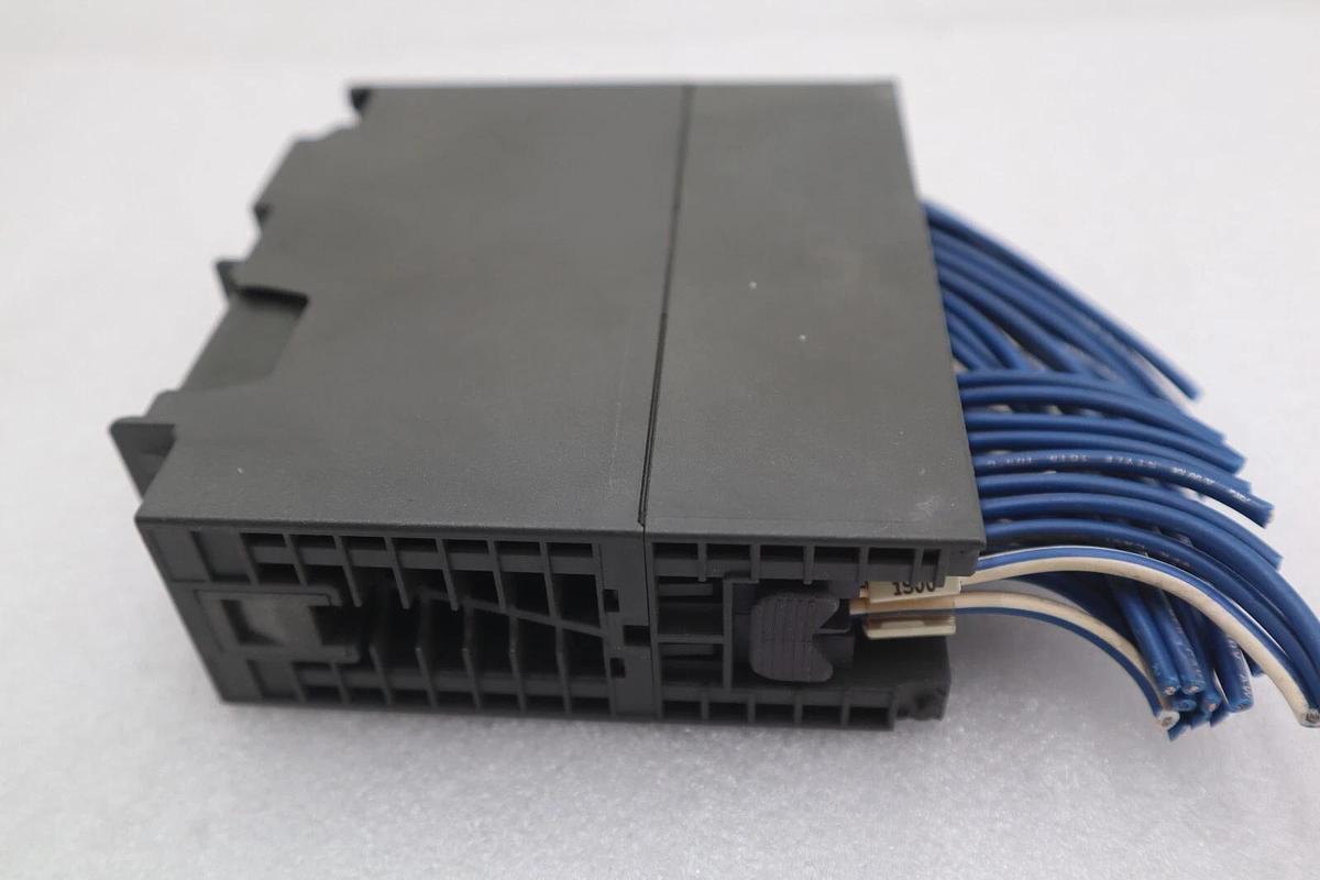 Used LOT OF 4 SIEMENS SIMATIC S7 INPUT MODULE 6ES7 321-1BL00-0AA0 STOCK K-3499