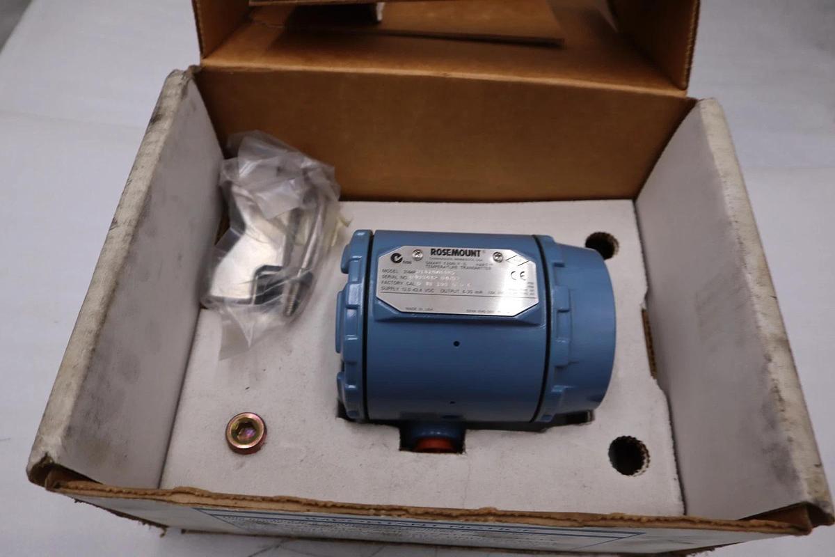 Used Rosemount 3144P D1A1NAB4M5/ 3144PD1A1NAB4M5 SMART TEMPERATURE TRANSMITTER 3096CC