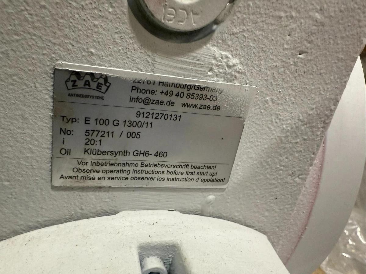 ZAE Antriebs Systeme 9121270131 TYP: E 100 G 1300/11 NO: 577211 / 005 WORM GEAR
