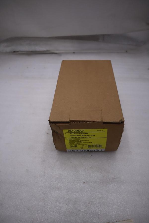 NEW Square D - 2510MBG1 - Manual Starter STOCK #6045